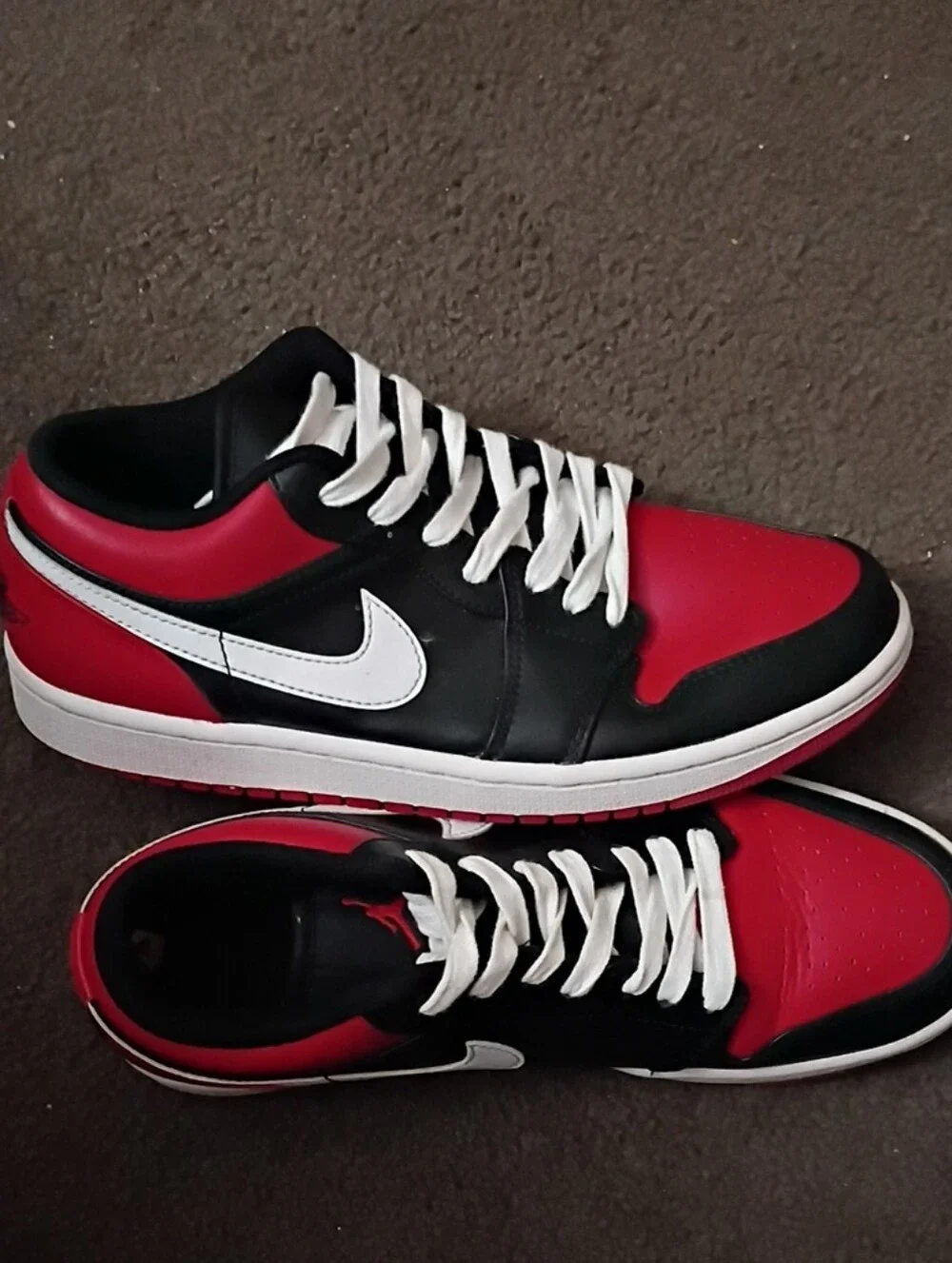 Nike Air Jordan 1 Low Bred Black Red White Sneakers
